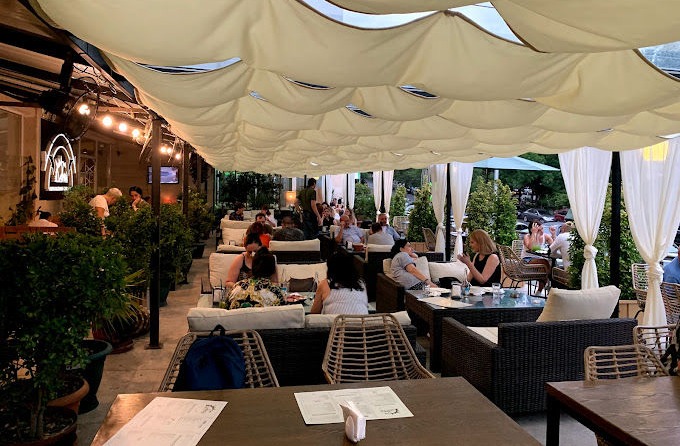 რესტორანი ამრა